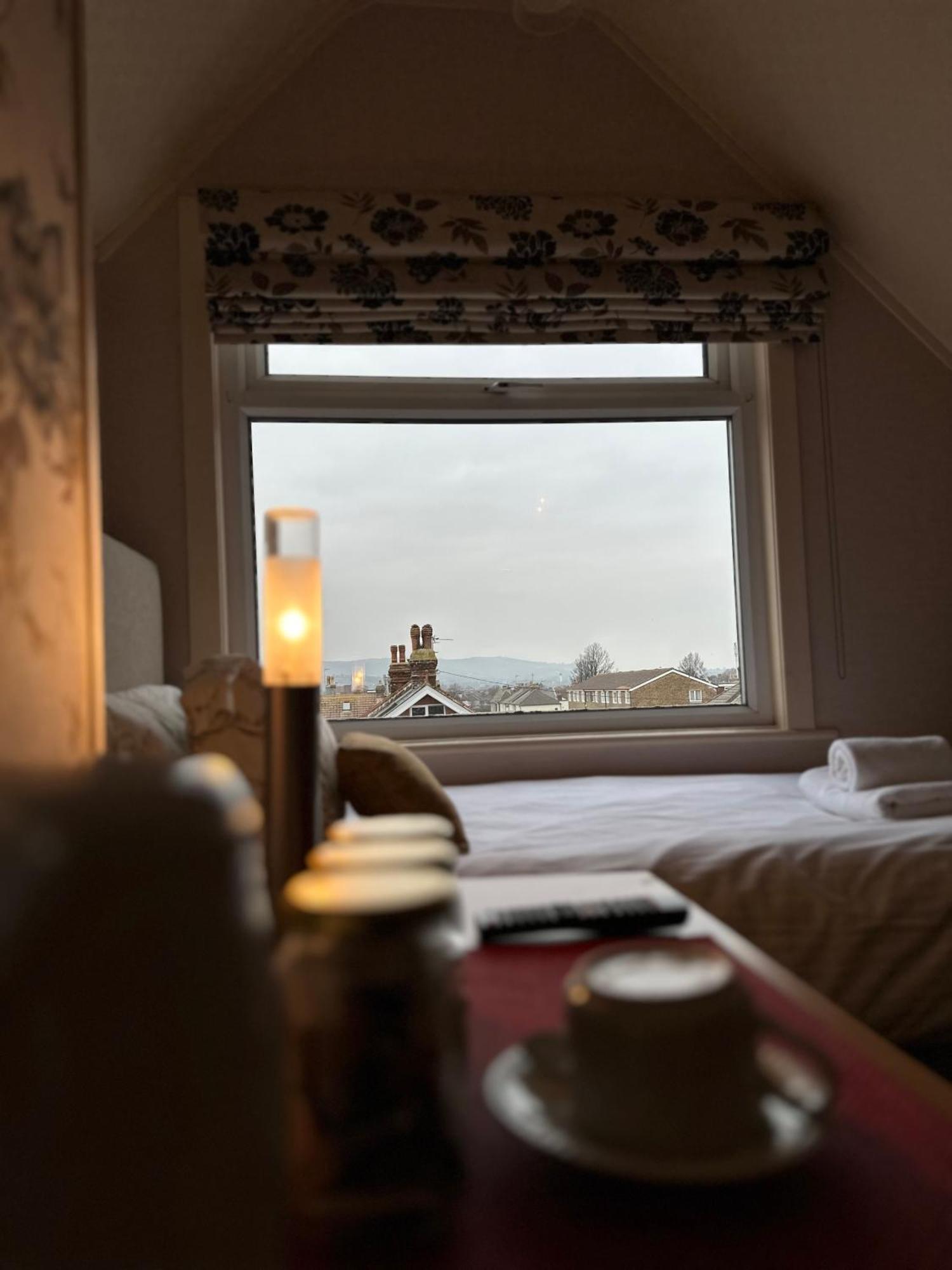 Devonia Express Hotell Eastbourne Exteriör bild