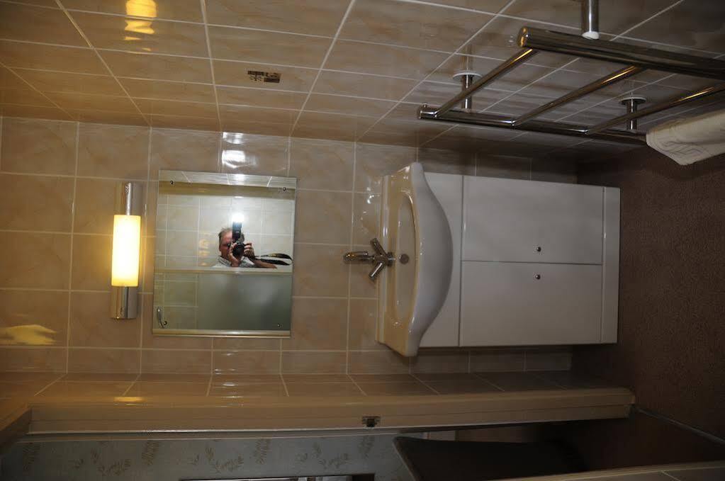 Devonia Express Hotell Eastbourne Exteriör bild